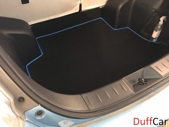 Автомобильные коврики Nissan Leaf I (ZE0) (2010 - 2017)